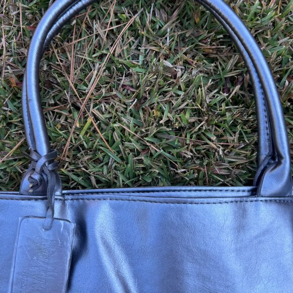 Neiman Marcus Metallic Silver Leather Tote Bag Limited Edition NWT - Picture 7 of 10